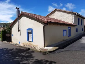 Country house with garden and barbecue next to León - Image 3