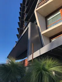 GREEN ROSE~quiet•SPACIOUS•lake•CARPARK•exceptional - Image 3