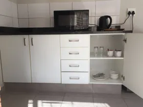 Modern bachelor flatlet in Dan Pienaar -king - Image 4