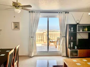 Bay views, swimming pool, barbecue and 2 bathrooms - Image 4