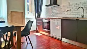 Historic City Center Apartment | 1 min from bus - Image 2