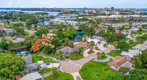 Gorgeous home 10 minutes to Madeira Beach with jacuzzi. - Image 4
