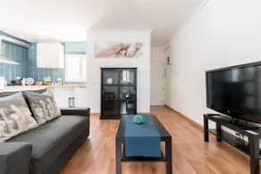 Sunny Penthouse w/Terrace • Camp Nou • Fira BCN - Image 5