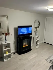 1bedroom and bath outside home - Image 3