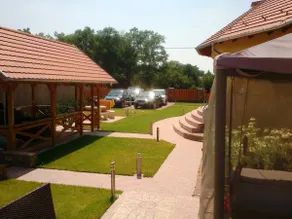 7 Bedroom Villa - Pool - Image 3