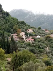 Levantes Mansion - Image 3