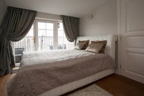 Romantic Maple tree apartment - Image 3