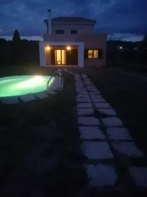 House with pool, garden and fireplace - Image 3