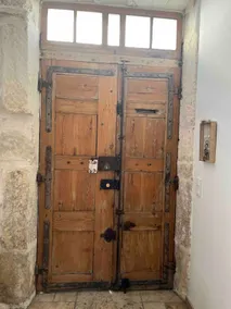 L'Occitan accommodation with bicycle storage and parking - Image 4