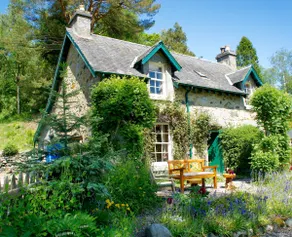 Traditional Scottish Cottage - Image 2