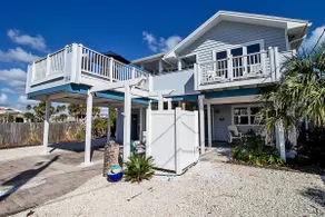 LOW TIDE - 2 Beds / 1 Bath - Pet Friendly - Image 2