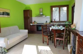Countryside vacation home with pool - Robinia - Image 2