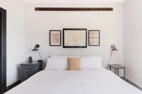 Massive 6BR & 4BA Private Duplex Townhouse Central - Image 4