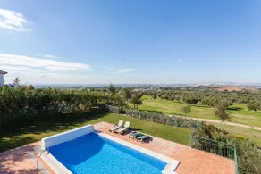 Atemberaubende Villa mit privatem Pool in einer sicheren Wohnanlage am Golfplatz - Image 2