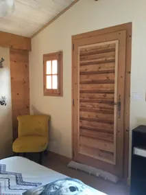 Typical and warm chalet - Image 3