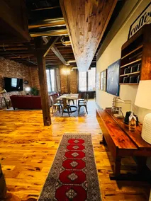 Spectacular Roof Top Patio 3bd Apartment in Downtown Glens Falls - Image 2