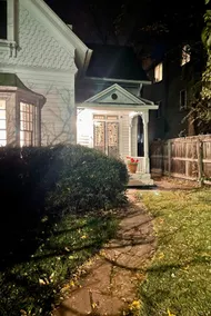 \"The Cottage\" Downtown Denver - Image 2
