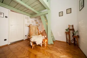 Guido Palace Downtown Apartment - Image 4