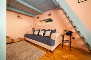 Guido Palace Downtown Apartment - Image 2