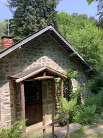 Woodland Cottage - Image 2
