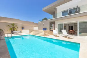 Luxury 3-br unit with a private pool (not shared) - Image 3