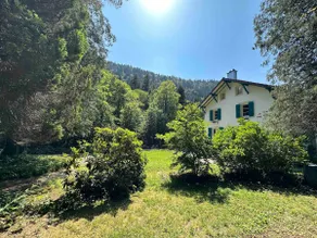 Cozy house with fireplace by the river - Image 3