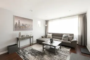 ⚡️NEW! Stylish & Cozy 3BDRM, 10min/ORD, 20min/DT❤️ - Image 2