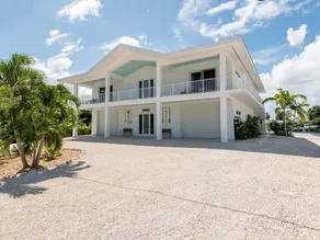 Grouper House: 4 Masters/6 BA, Pool/Dock, BoatRamp - Image 3