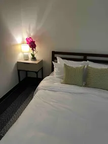 Cozy Condo w/ Pool View | WIFI & Netflix - Image 3