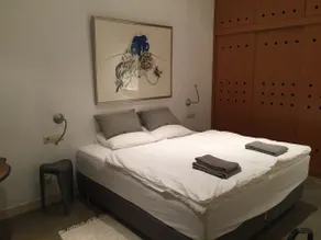 Friend's House - Image 5