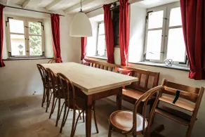 Vacation in a historic building - Image 5