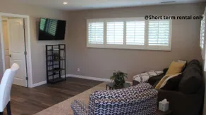 Private 1 bedroom with balcony - Image 4