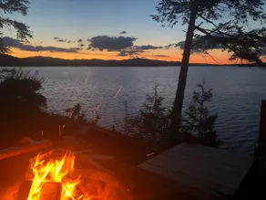 LakeFront, Endless Views, 3 level, open floor plan - Image 5