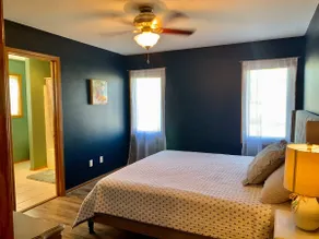 Convenient Four Bedroom Ranch - Image 5