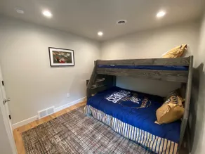 Unique Guest House close to everything - Image 2