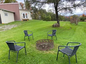 Country Tucked Inn, with pond Sauna woods hunting. - Image 2