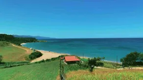 Detached Villa with Garden by the Sea in Sinop - Image 3