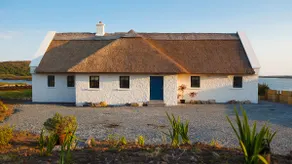 BaySide Cottage - Image 2