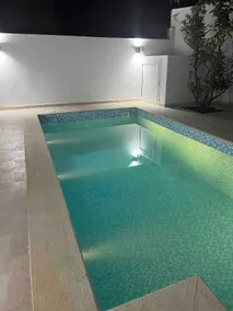 EVA'S HOME - Image 2