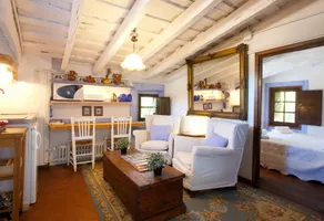 Brugarolas Village: The Shepherd's House - Image 3