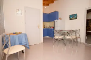 Cosy Appartment - Image 3