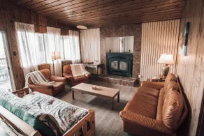 Cozy lake Cottage - Image 2