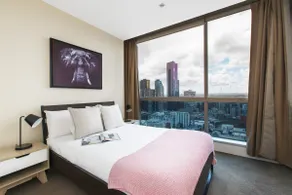 Modern Escape with Balcony & Sweeping City Views - Image 4