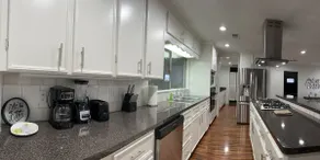 Very Nice Country Stay Not Far Away with King Bed - Image 4