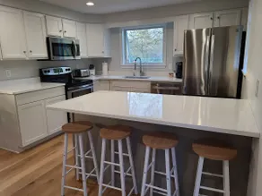 Cozy 3-Bedroom Retreat with 2 Bath- New playground - Image 2