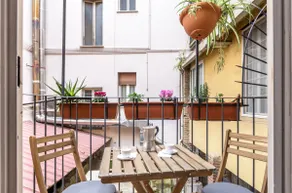 Charming & historical in the heart of Trastevere - Image 3