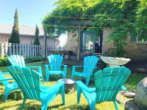 Lake view Getaway on Georgian Bay Waterfront - Image 5