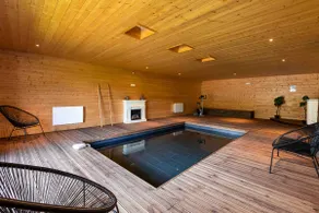 Chalet Pool Indoor /Foosball/Children's room - Image 2