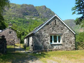 Gesail Barn and Farmhouse - Image 2