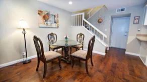 [Comfortable 3-bedroom townhouse] Near Dahua Supermarket. - Image 2